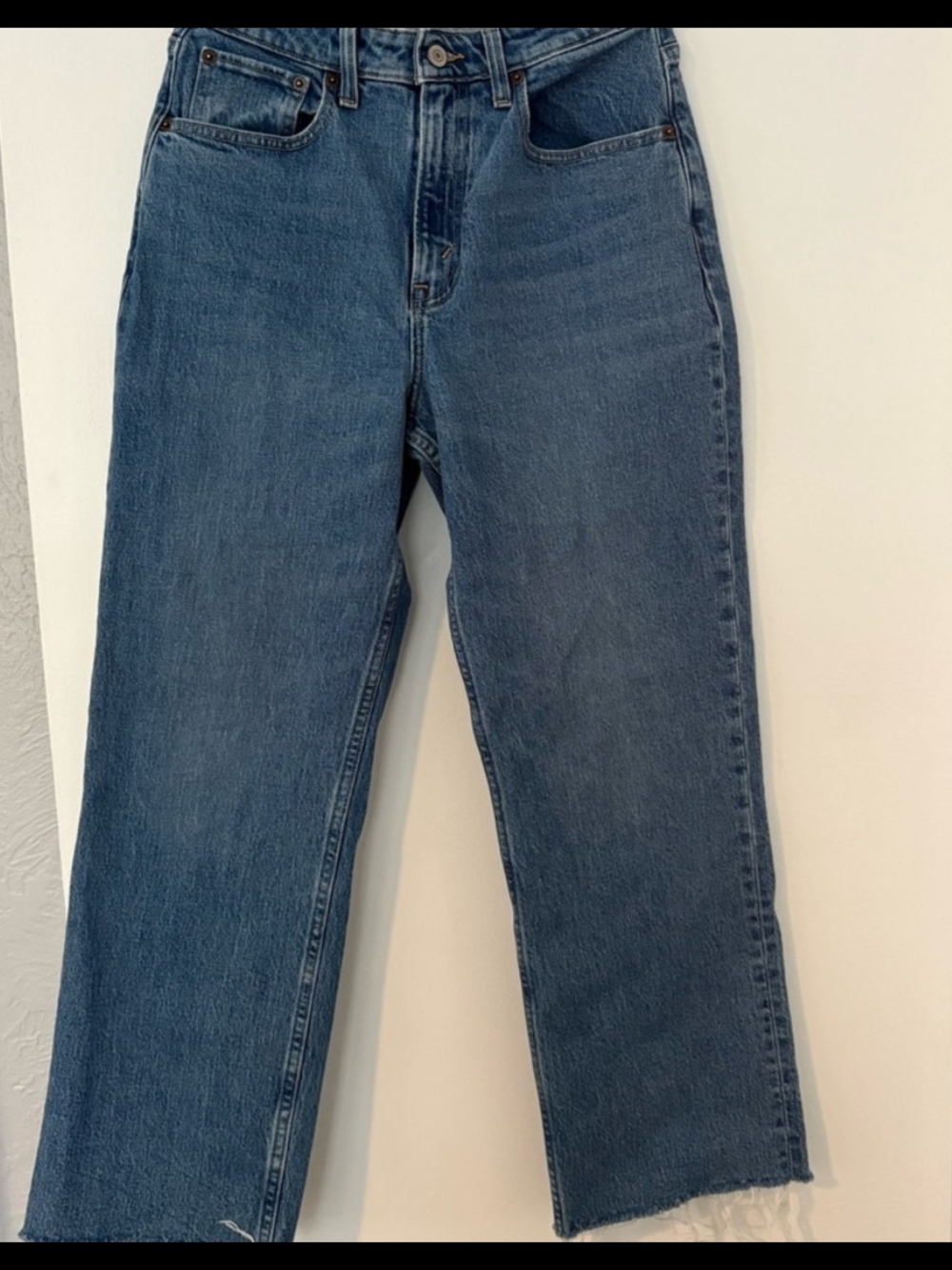 Abercrombie & Fitch high rise 90's relaxed jeans size 27, Extra Short